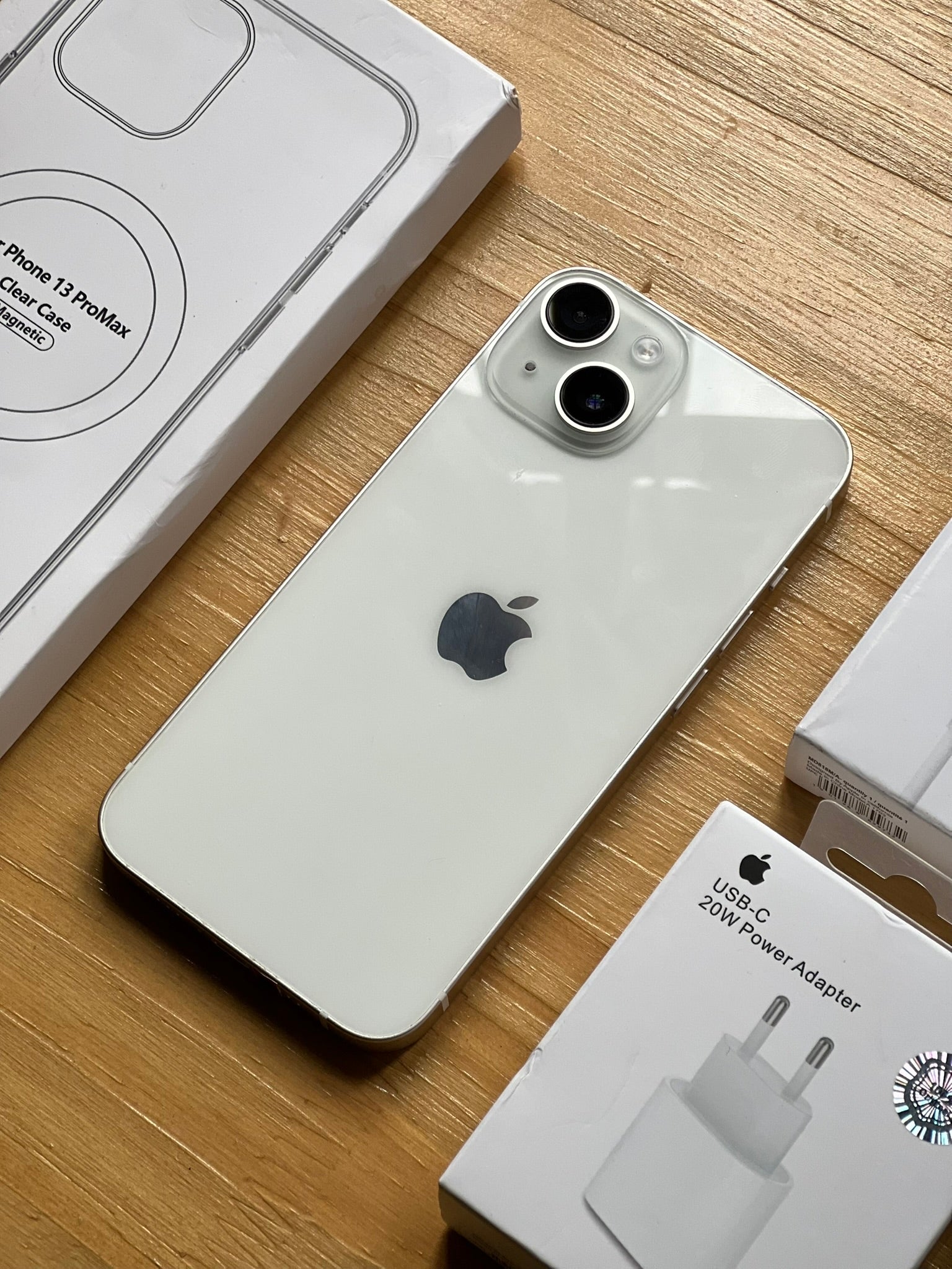 iPhone 14 (ESIM) Blanco Estelar 128GB | Swap Americano al 100% - Libre de Fábrica